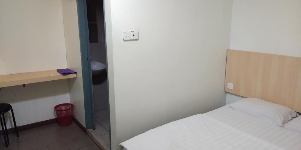 T Hotel Tawau Esterno foto